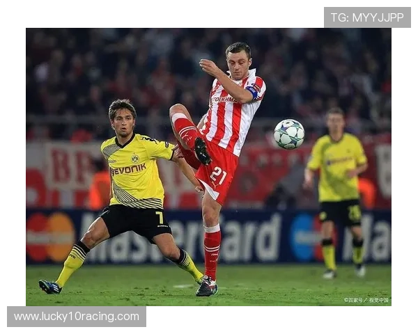 奥林匹亚科斯客场取胜，防守反击战术连续两场零封